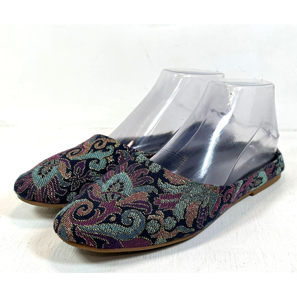 Gianni Bini Shoes - Gianni Bini- Women size 8- Tuned Out Mules Brocade Paisley Slides Shoe -Purple